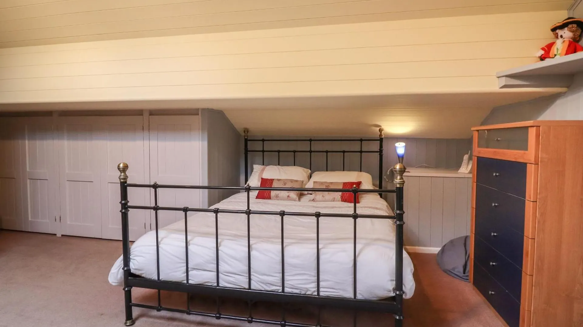 Bride Cross Granary Villa Otley  Holiday home
